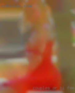 Couples or bi-female in WV  for 3 somes.